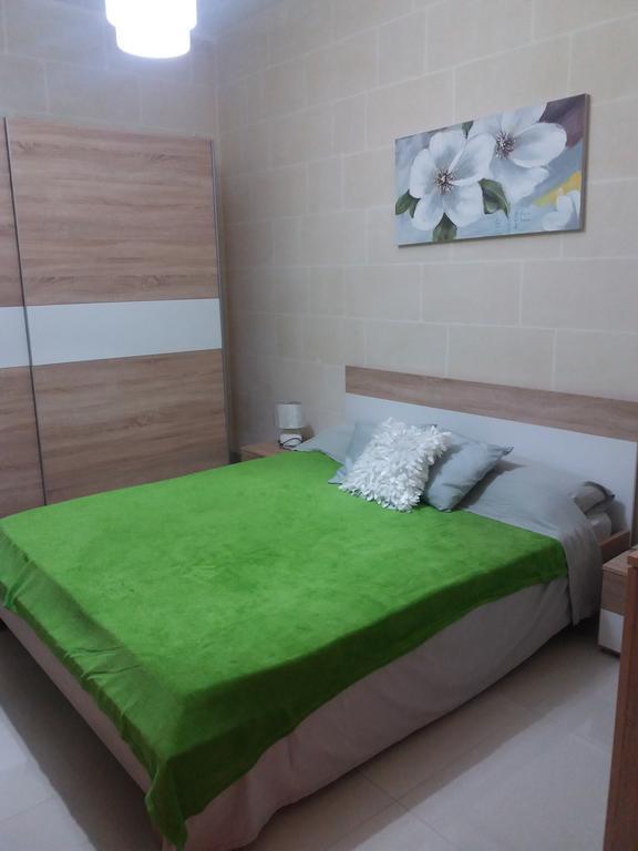 Gozo Holiday Apartment Айнсилем Экстерьер фото